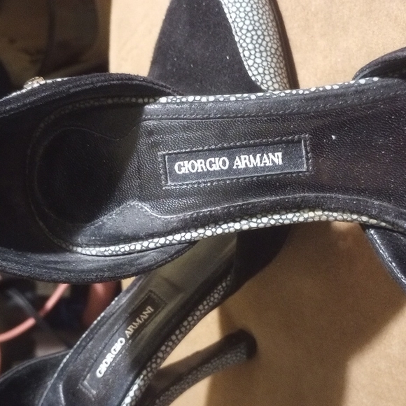 Giorgio Armani Like New Women's High Heels - Picture 2 of 4